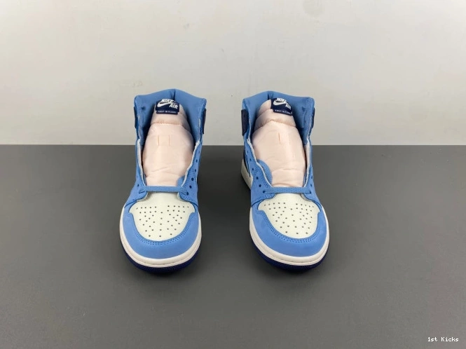 1st Kicks Shoes 1 Flight WMNS FD2596-400 First Jordan High OG Air in 0701